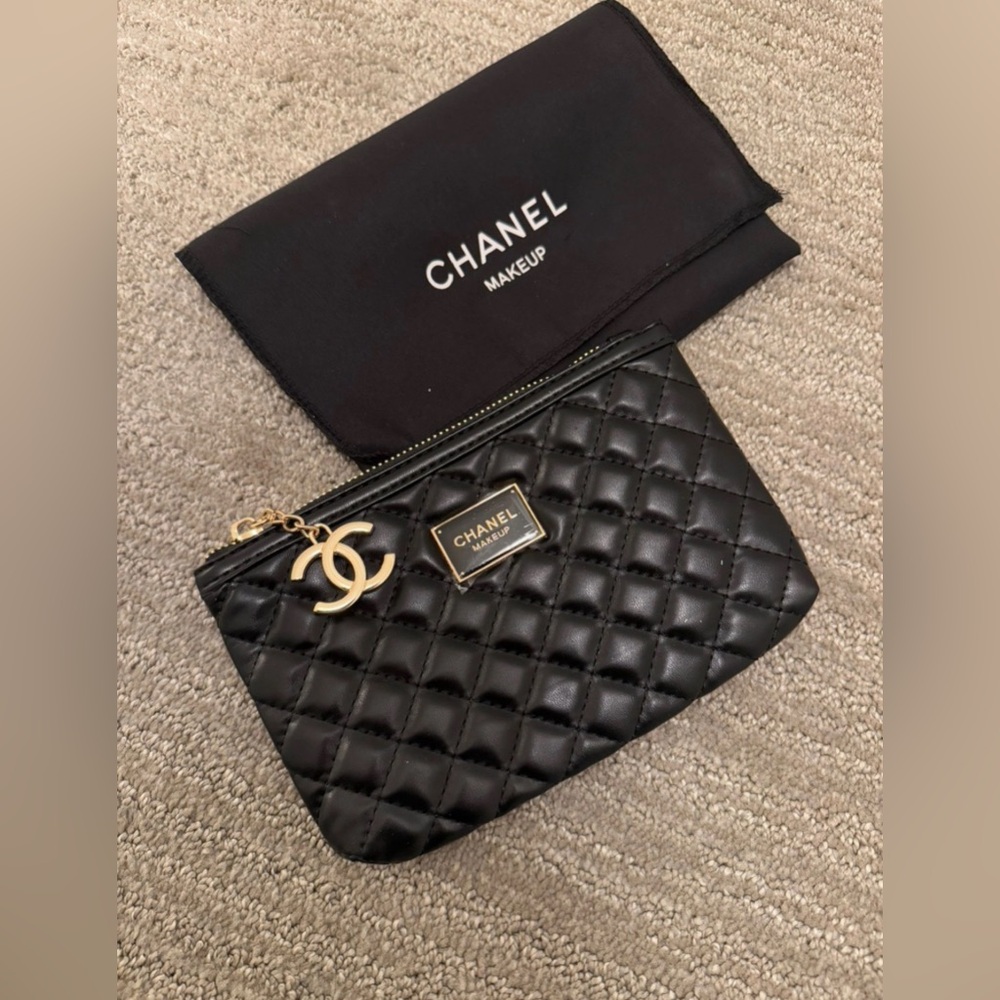 CHANEL Black Quilted Cosmetic Pouch with Gold CC Charm